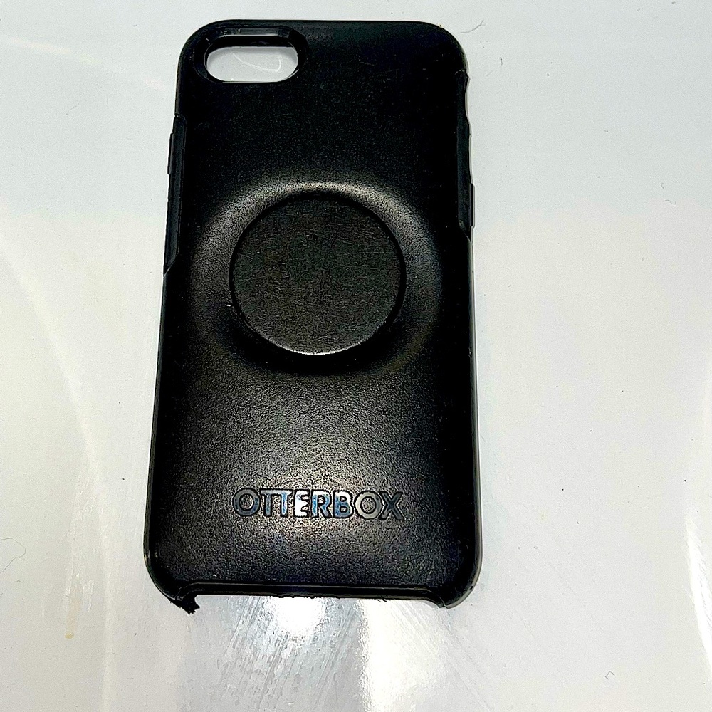 OtterBox for Apple iPhone SE 2nd/3rd generation and will also fit an iPhone 7/8